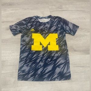 Michigan Wolverines Adidas Climate camo Abstract
Jersey shirt Boys size small